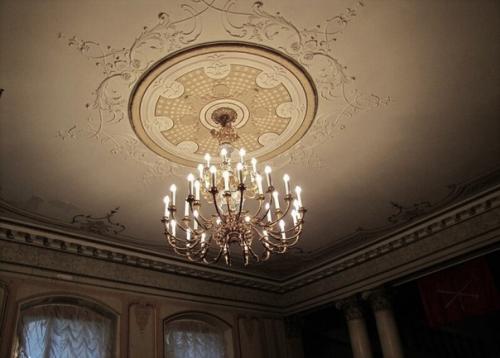 До бесёды 3 дня) и мы хотим немного рассказать об особенном месте, где она будет проходить. 05