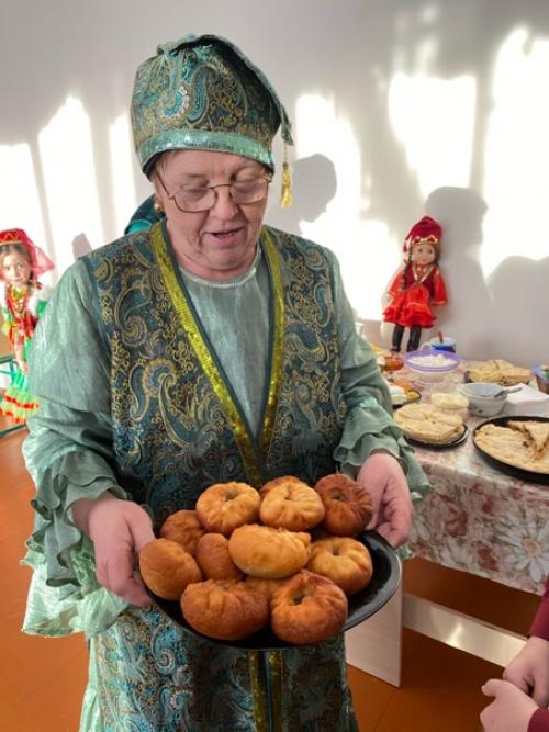 Гости редутово - школьники поселка новоукраинский. 08