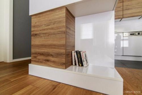 Интерьер современной квартиры, вдохновленный черно-белым кинематографом. 06