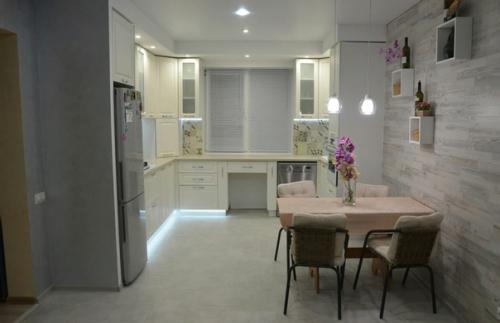 Хочу похвалиться своей обновленной кухней - гостиной. 03