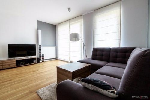 Интерьер современной квартиры, вдохновленный черно-белым кинематографом. 01