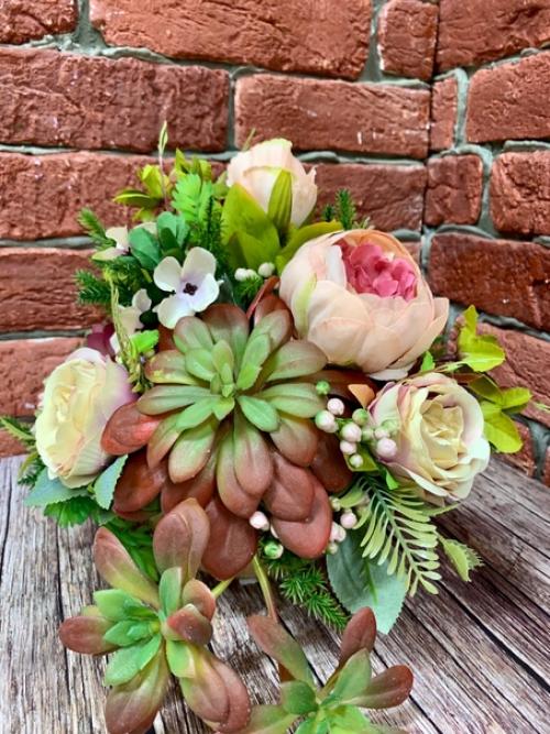 Зеленый уголок из суккулентов и кактусов. 02 Зеленый уголок из суккулентов и кактусов. 02