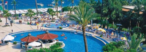 Топ - 10 отелей 5* Кемера для отдыха с детьми (Турция 2017). 01