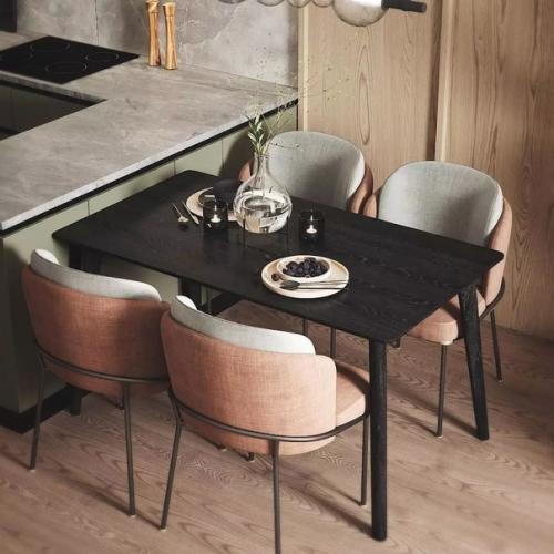 Идея дизайна кухни - гостиной площадью 18 кв. 02