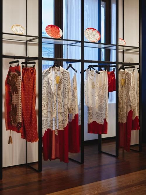 Салон Хохлома х Алена Ахмадуллина в Москве. 05