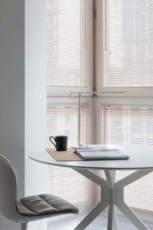 Белый интерьер с отсылкой к модернизму на адмирала Макарова ч. 1. 05