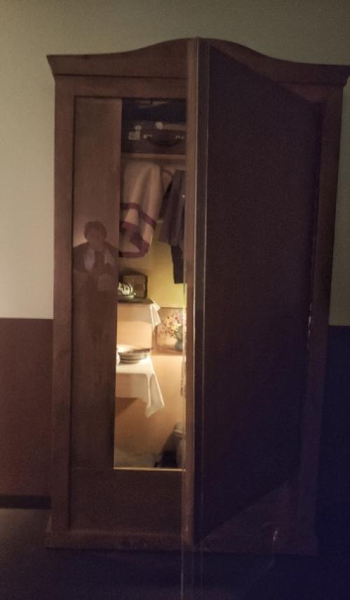 В главном штабе иду к музею гвардии, что на 3 этаже. 06