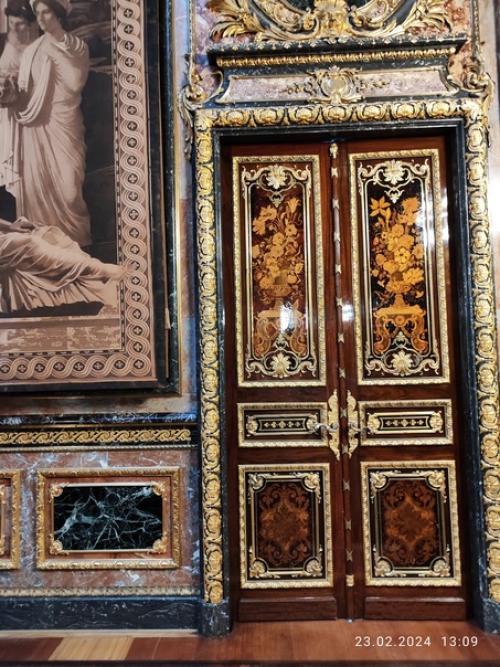 Сразу скажу, что от экскурсии по интерьерам дворца половцова, осталось просто потрясающее впечатление. 08