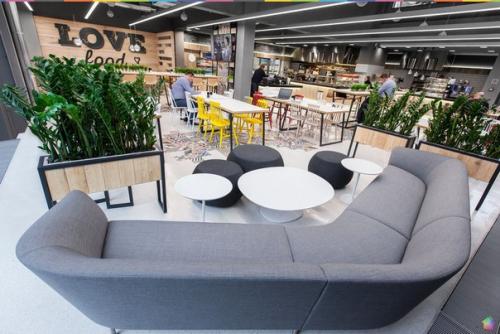 Ресторан в штаб-квартире Lidl в Польше. 08