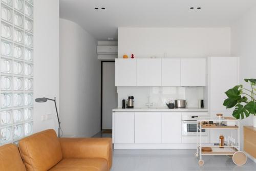 Белый интерьер с отсылкой к модернизму на адмирала Макарова ч. 1. 09