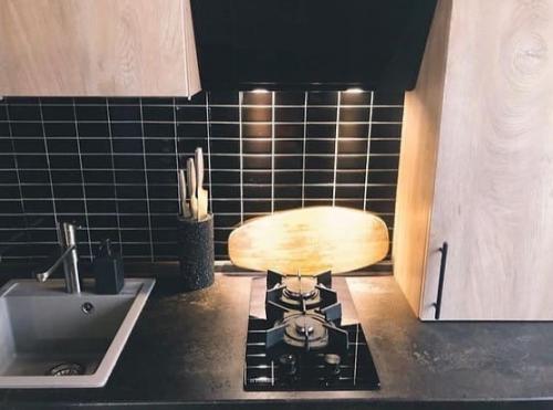 Перевоплощение старой убитой кухни. 04