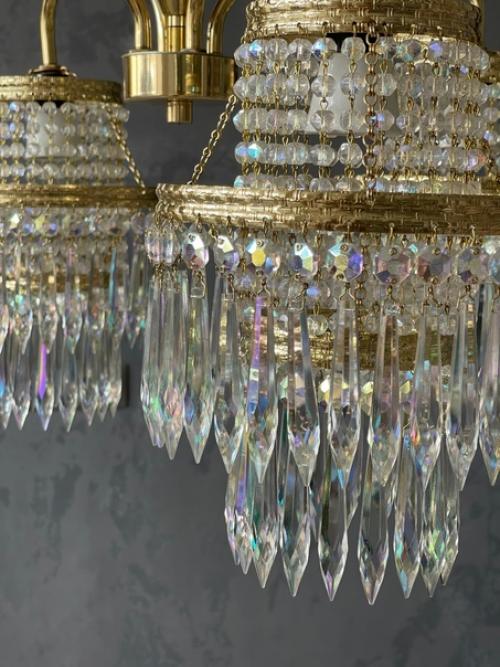 Эту люстру я в коммерческих целях покупала. 01