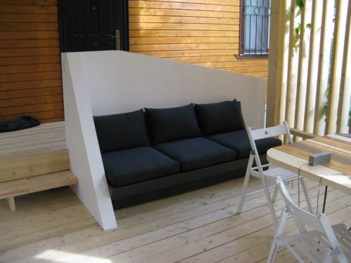 Заморочка от дизайнера, выполненная нашими руками прошлым летом: летний флигель с кухней. 01