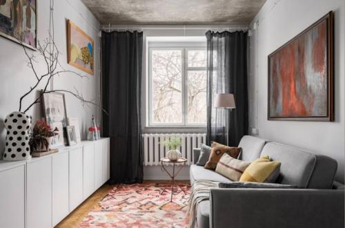 Квартира дизайнера евгении рахвальской с маленькой кухней и цветными потолками. 03