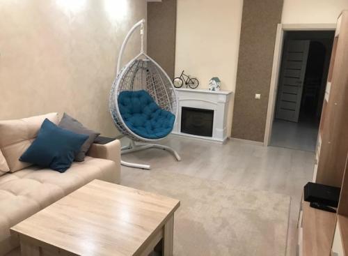 Просторная квартира. В современном стиле. 01