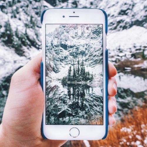 Что подарить подруге? 

