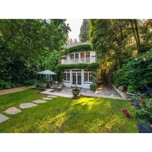 Звездныйинтерьер@Stonefloor.  Звёздный интерьер: внутри дома Дженнифер Лоуренс. 01