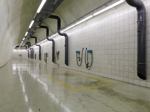 Бункер для миллиардеров. 03