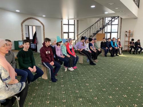 Гости редутово - школьники поселка новоукраинский. 07