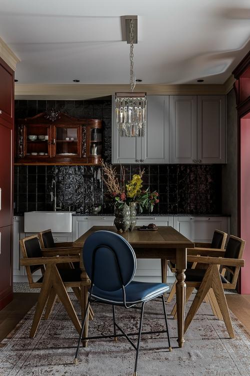 Глубокие тона, элементы лофта и современной классики. 02