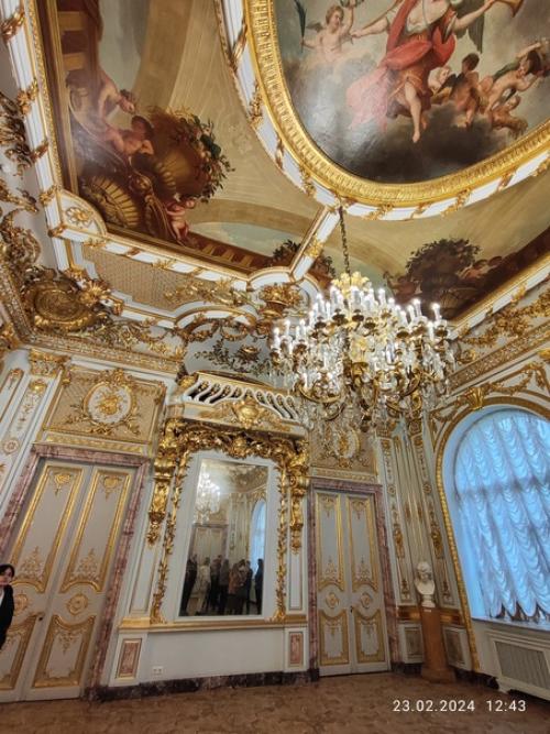 Сразу скажу, что от экскурсии по интерьерам дворца половцова, осталось просто потрясающее впечатление. 03