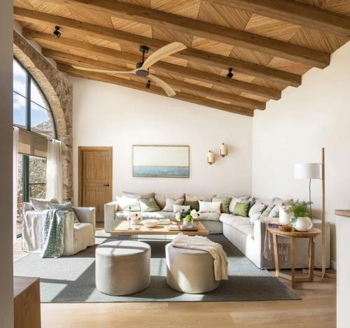 Модернизация деревенского дома и успех: он был старомодным, и они восстановили его с шармом и штрихами от декораторов. 03