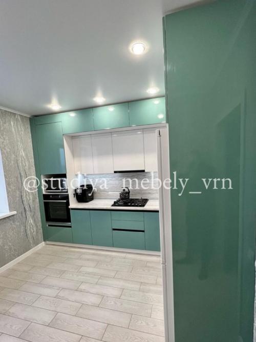 Восхитительная глянцевая кухня в бирюзовом цвете! 03