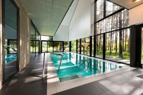 A House in the Woods это проект литовской студии дизайна Studija Archispektras представленный в 2011 году. 05