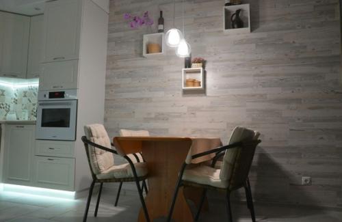 Хочу похвалиться своей обновленной кухней - гостиной. 01