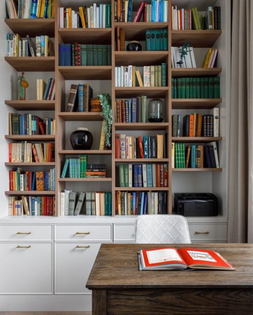 Архитектор Наталья широкорад превратила старую квартиру в центре Москвы в светлое пространство, в котором хочется рассматривать детали. 01