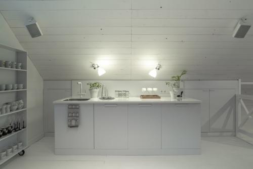 Дизайнинтерьра@Stonefloor.  Снежная Мансарда с Полосатым Медведем. 07