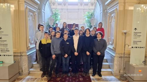 3 марта 8-в класс вместе с классным руководителем Ириной Викторовной степочкиной посетили юсуповский дворец. 07 3 марта 8-в класс вместе с классным руководителем Ириной Викторовной степочкиной посетили юсуповский дворец. 07