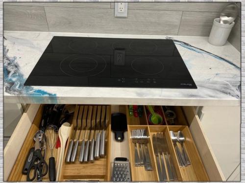 Просторный дом. В современном стиле. 09