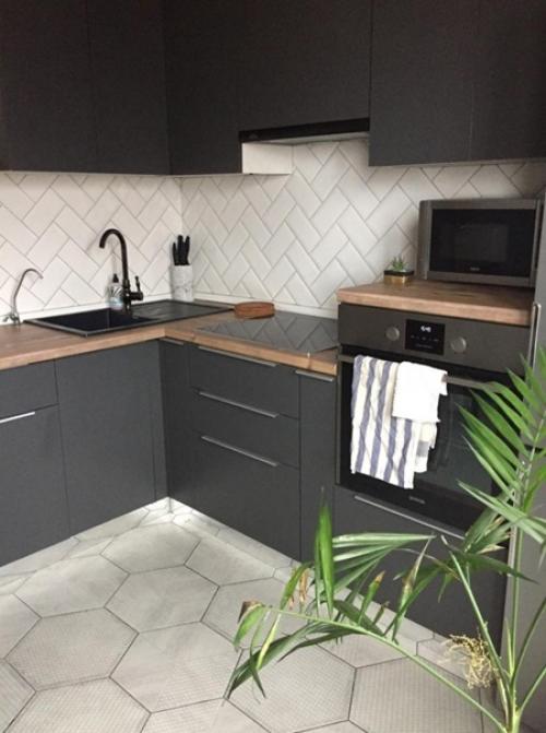 Небольшая кухня. В современном стиле. 01