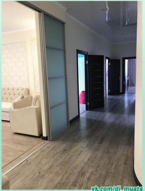 Просторная квартира. С практичными решениями. 03