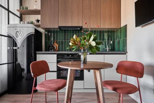 Интерьер квартиры - студии 25, 4 м 2 в ЖК михайловский парк в Москве. 02