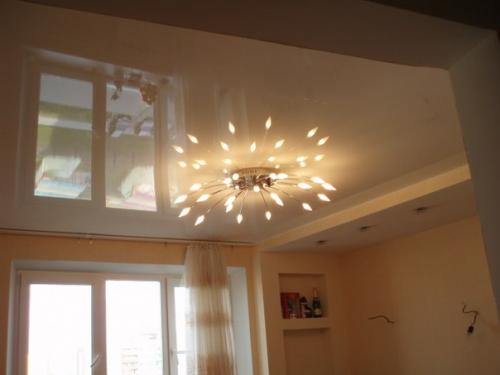 Глянцевые натяжные потолки: 02