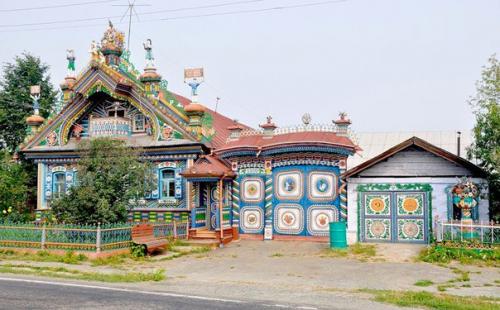 Подборка необычных домов Екатеринбурга! 

