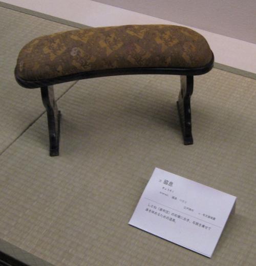 На отдыхе.   На фото 1: реконструкция места отдыха в личных покоях знатного самурая эпохи сэнгоку. 08