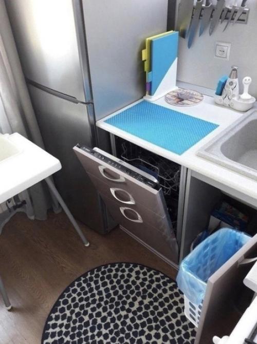 Интерьер небольшой кухни. 03