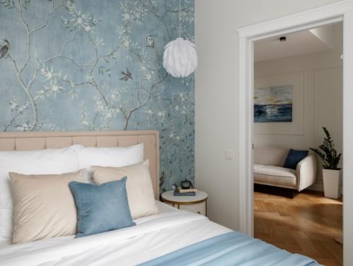 Интерьер однокомнатной квартиры сложной планировки 36 м 2 в ЖК олимпийская деревня в Москве. 08