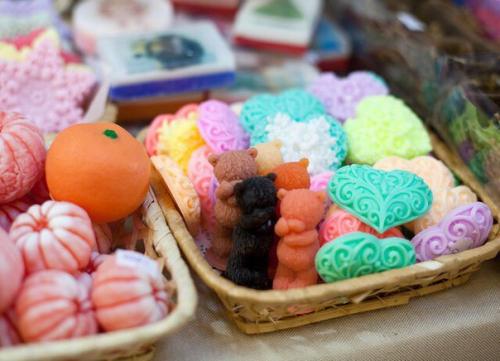 Бесплатный Outlet Market на винзаводе 2 и 3 апреля. 01