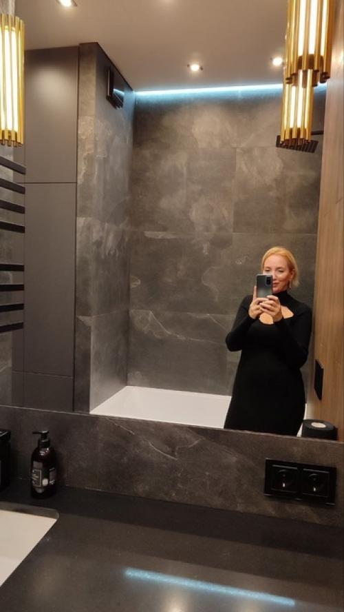 Квартира в процессе сборки и установки мебели. 06