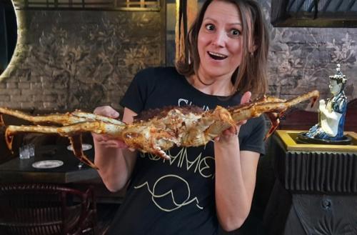 Миллионка.  Когда-то в этом районе Владивостока курили опиум китайские мафиози, процветали бордели и игорные дома. 07