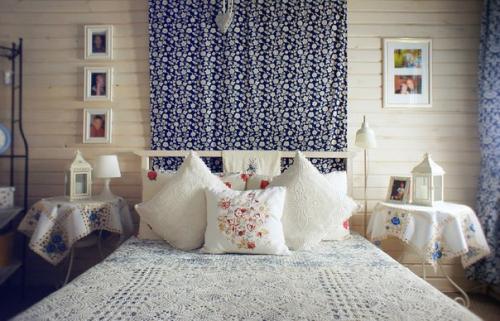 Спальня в деревенском стиле 10 кв. 01