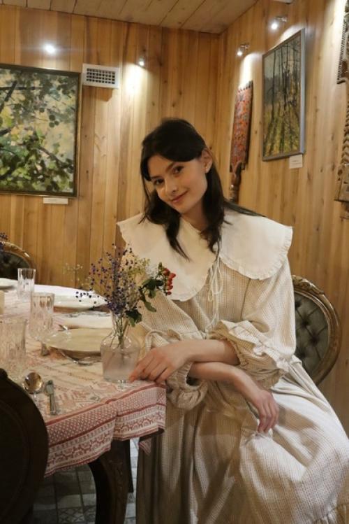 На масленицу пригласила дочерей и маму в Дом купчихи ершовой. 07