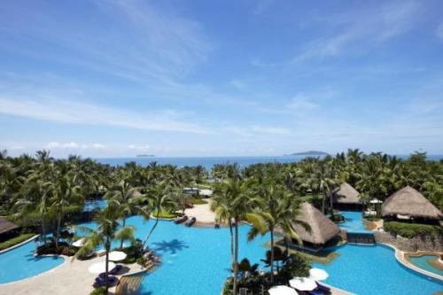 ? 5. Доступных отелей 5* на о. Хайнань? 04