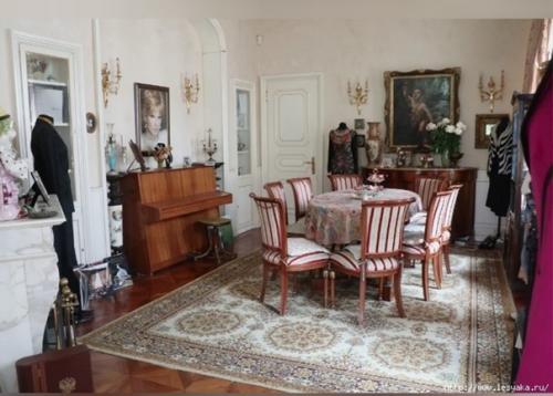 Что может рассказать квартира Людмилы Гурченко о ее жизни? 08