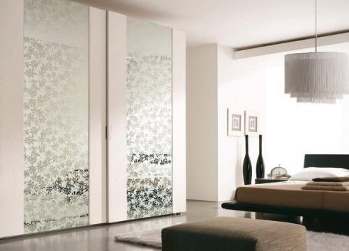 Варианты дизайна фасадов дверей шкафа - купе. 06