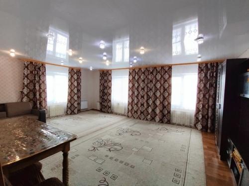 Продаётся отличный просторный дом в с. Кунашак, по ул. энтузиастов. 06